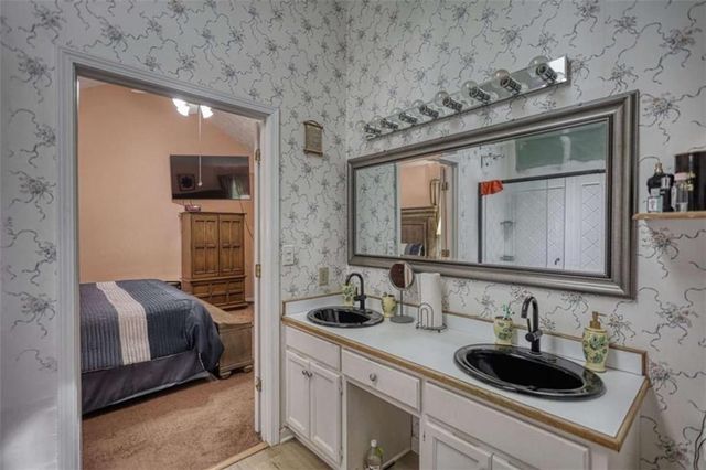 9195 Scarlett Drive, Covington, GA 30014