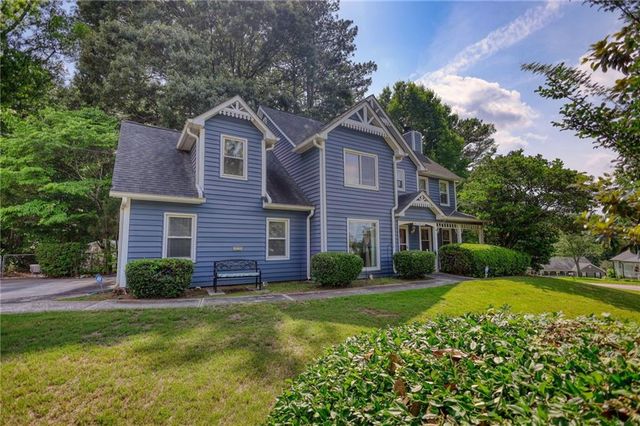 9195 Scarlett Drive, Covington, GA 30014