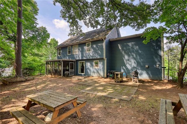 9195 Scarlett Drive, Covington, GA 30014