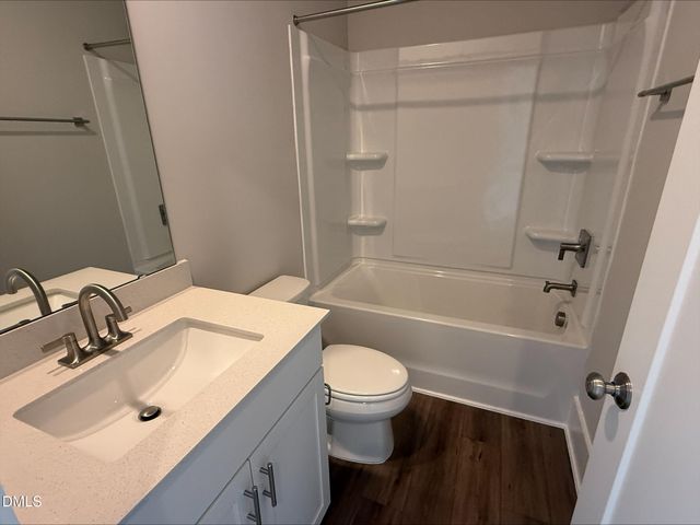 110 Byrum Street 108, Cary, NC 27511