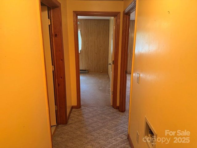 605 Lakeshore Drive, Franklin, NC 28734