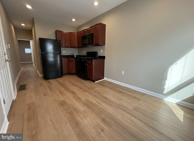 978 N 45TH ST #1, Philadelphia, PA 19104