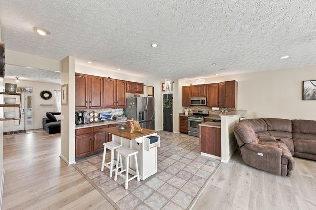 571 Banbridge Street, Pickerington, OH 43147