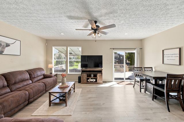 571 Banbridge Street, Pickerington, OH 43147