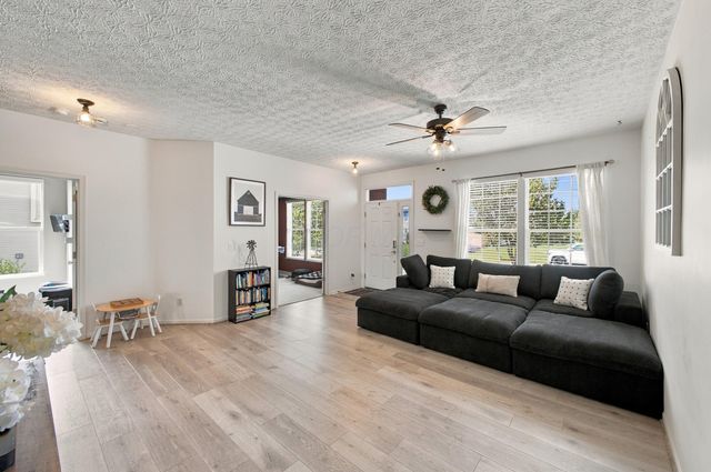 571 Banbridge Street, Pickerington, OH 43147