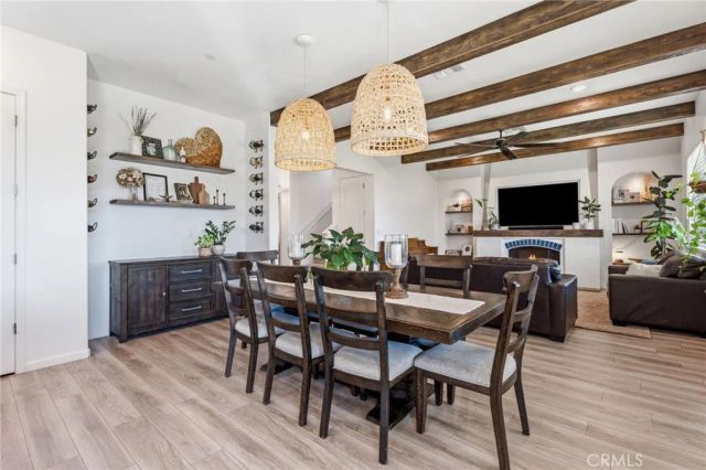 588 Overstone Avenue, Madera, CA 93636
