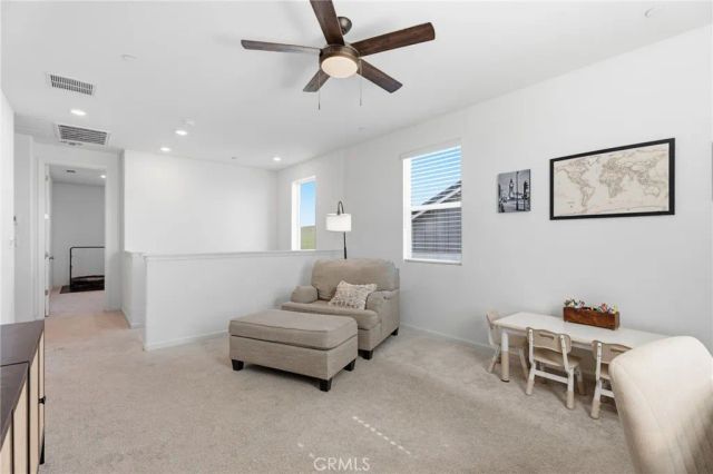 588 Overstone Avenue, Madera, CA 93636