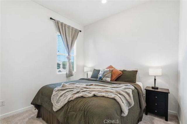 588 Overstone Avenue, Madera, CA 93636
