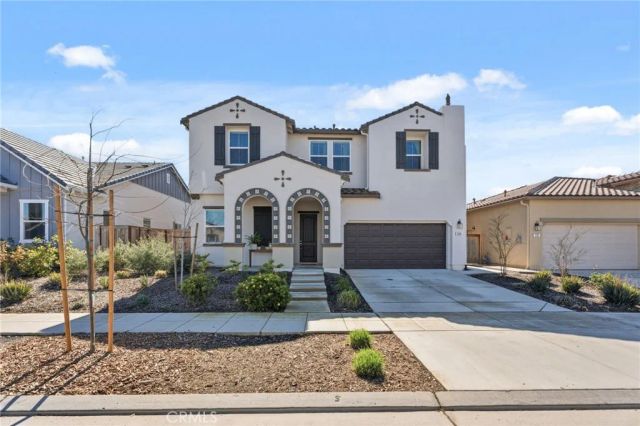588 Overstone Avenue, Madera, CA 93636