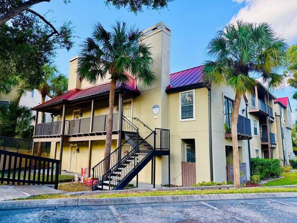 216 AFTON SQUARE 202, Altamonte Springs, FL 32714