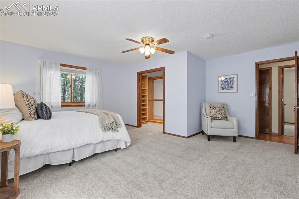 Image 17 of property listing at 1060 Pleasant View Lane, Colorado Springs, CO 80921