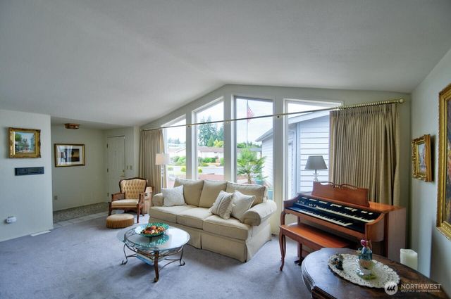 716 Dennis Street SE #35, Tumwater, WA 98501