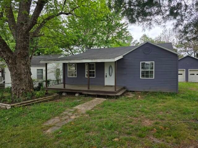 914 N Spruce Street, Harrison, AR 72601