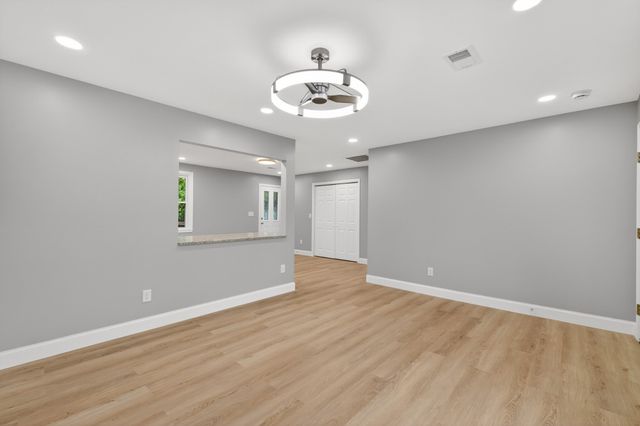 4079 Fairmeade Dr, Nashville, TN 37218