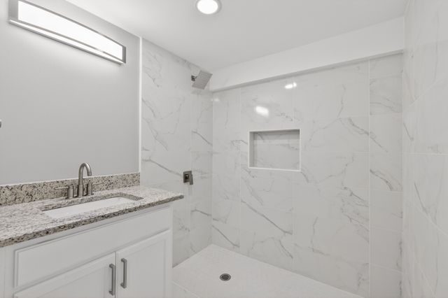 4079 Fairmeade Dr, Nashville, TN 37218
