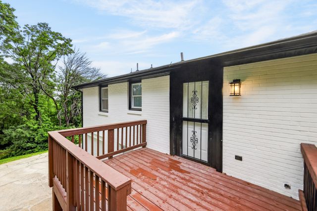 4079 Fairmeade Dr, Nashville, TN 37218
