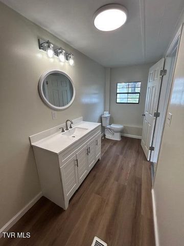 140 Midway Circle, Midway, TN 37809