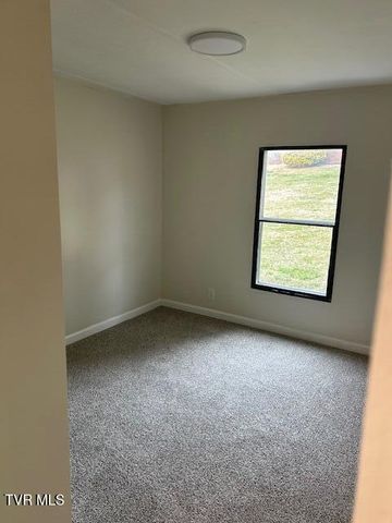 140 Midway Circle, Midway, TN 37809