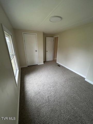 140 Midway Circle, Midway, TN 37809