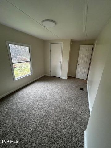 140 Midway Circle, Midway, TN 37809