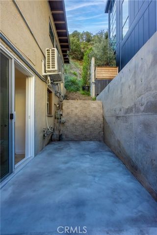 1303 N Beverly Glen Boulevard, Los Angeles, CA 90077