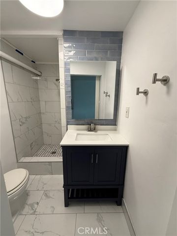 1303 N Beverly Glen Boulevard, Los Angeles, CA 90077