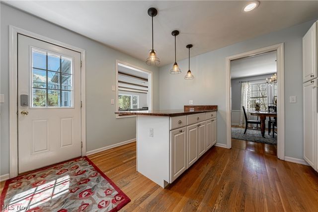 22350 Westchester Road, Shaker Heights, OH 44122
