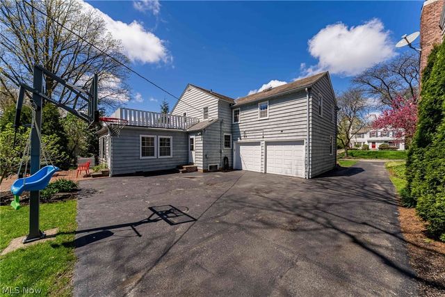 22350 Westchester Road, Shaker Heights, OH 44122