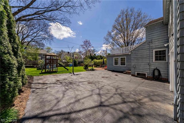 22350 Westchester Road, Shaker Heights, OH 44122