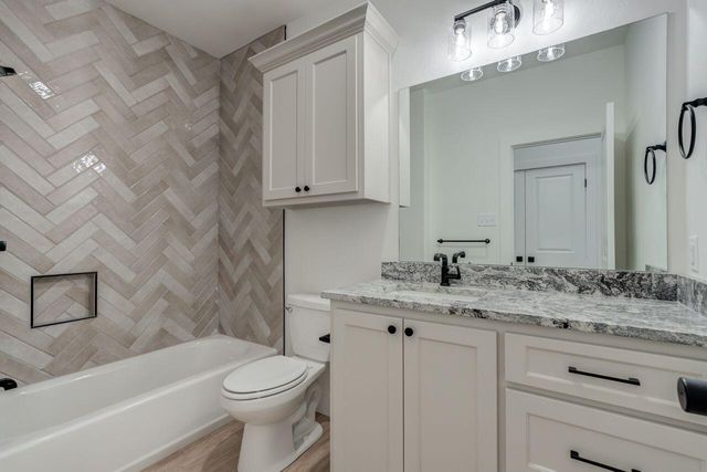 705 E 18th Street, Wolfforth, TX 79382