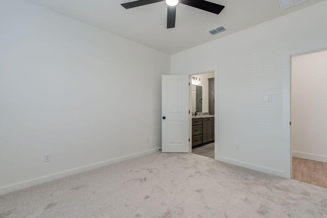 705 E 18th Street, Wolfforth, TX 79382