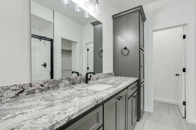 705 E 18th Street, Wolfforth, TX 79382