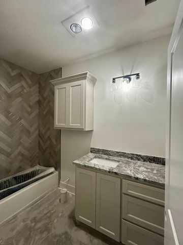 705 E 18th Street, Wolfforth, TX 79382