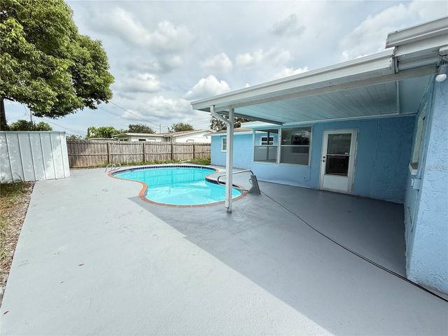 4233 DARLINGTON ROAD, Holiday, FL 34691