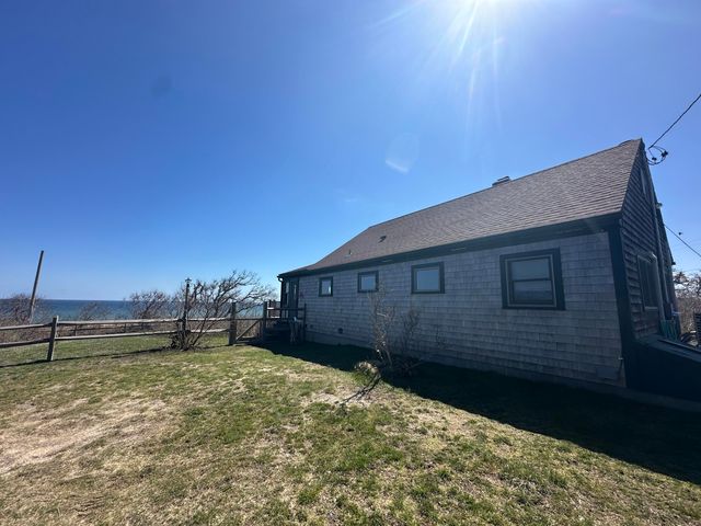 325 Nauset Light Beach Road, Eastham, MA 02642