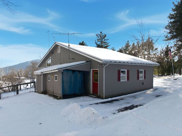 1051 Banister Road, West Windsor, VT 05089