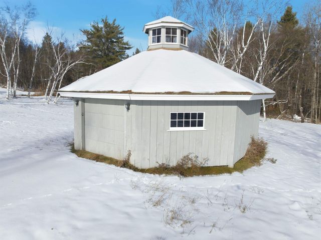 1051 Banister Road, West Windsor, VT 05089