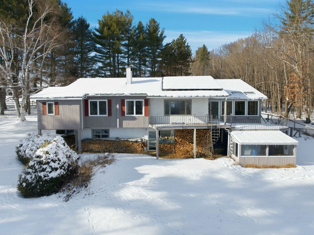 1051 Banister Road, West Windsor, VT 05089