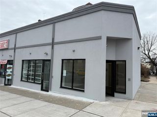 225-233 Central Avenue Store 6, East Orange, NJ 07018