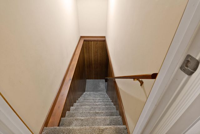 1608 Sunnyslope Drive, Crown Point, IN 46307