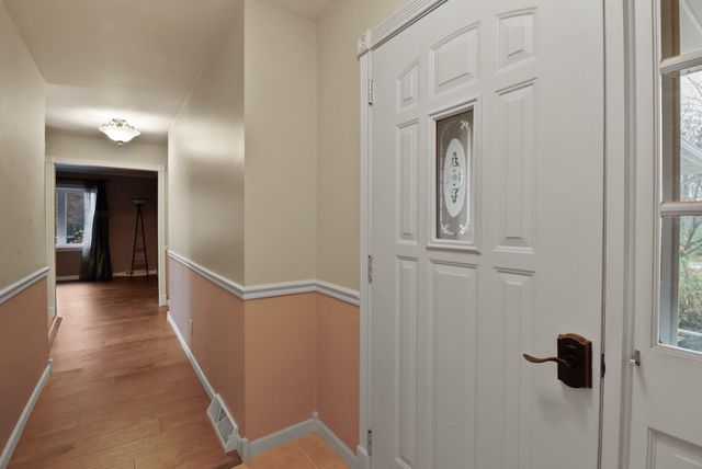 1608 Sunnyslope Drive, Crown Point, IN 46307