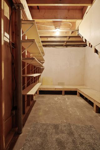 1608 Sunnyslope Drive, Crown Point, IN 46307