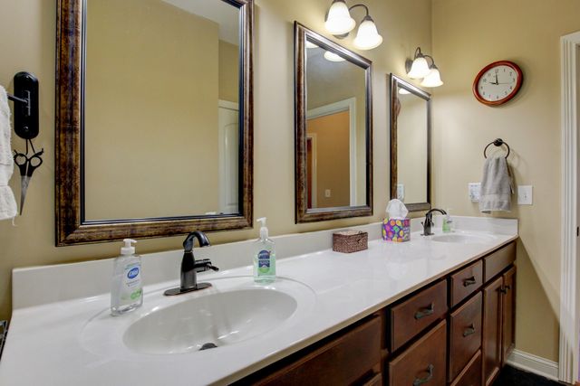 455 Needmore Rd Ste 2, Clarksville, TN 37040