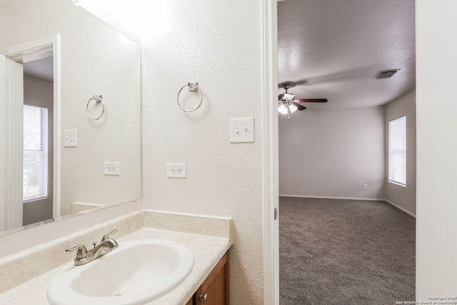 2831 Amber Morning, San Antonio, TX 78245