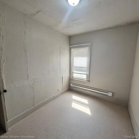 4447 Baldwin Street, Detroit, MI 48214