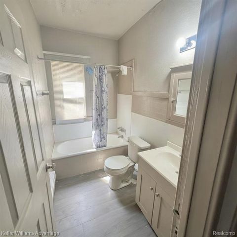 4447 Baldwin Street, Detroit, MI 48214