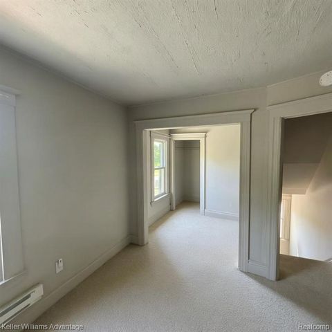 4447 Baldwin Street, Detroit, MI 48214
