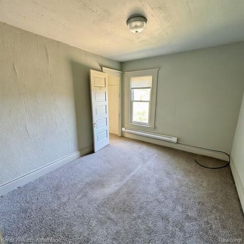 4447 Baldwin Street, Detroit, MI 48214