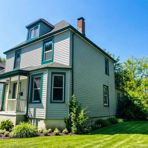 4447 Baldwin Street, Detroit, MI 48214