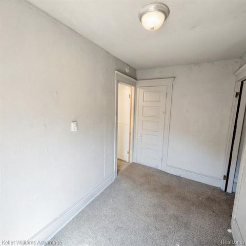 4447 Baldwin Street, Detroit, MI 48214